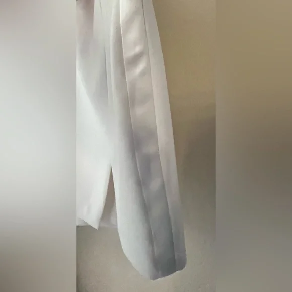 Zara Classic White Skort - Picture 3 of 4